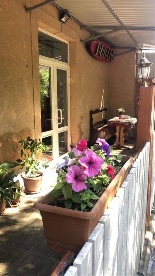 Lind Guest House B&B Гюмри Экстерьер фото