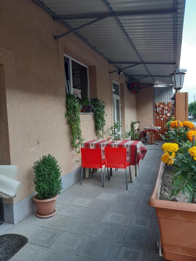 Lind Guest House B&B Гюмри Экстерьер фото