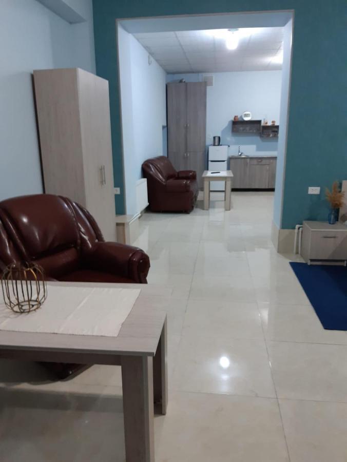 Lind Guest House B&B Гюмри Экстерьер фото