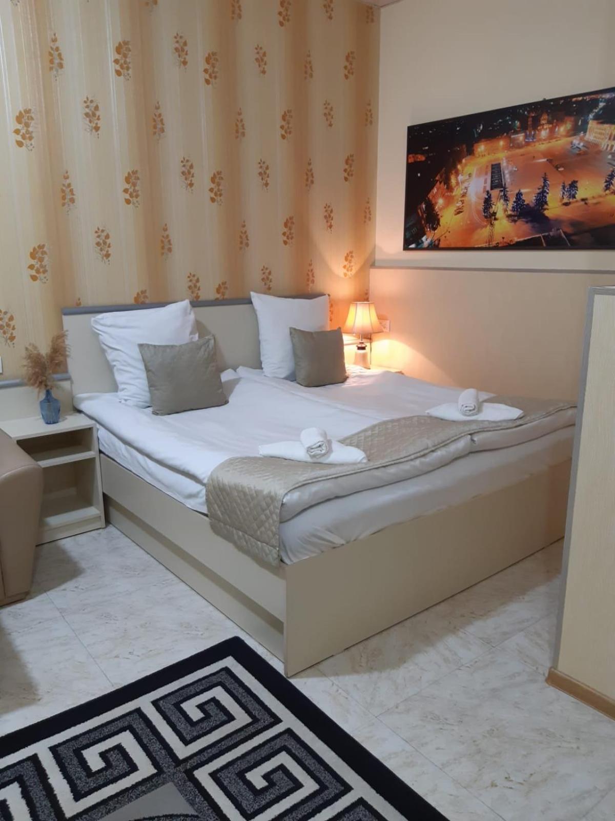 Lind Guest House B&B Гюмри Экстерьер фото