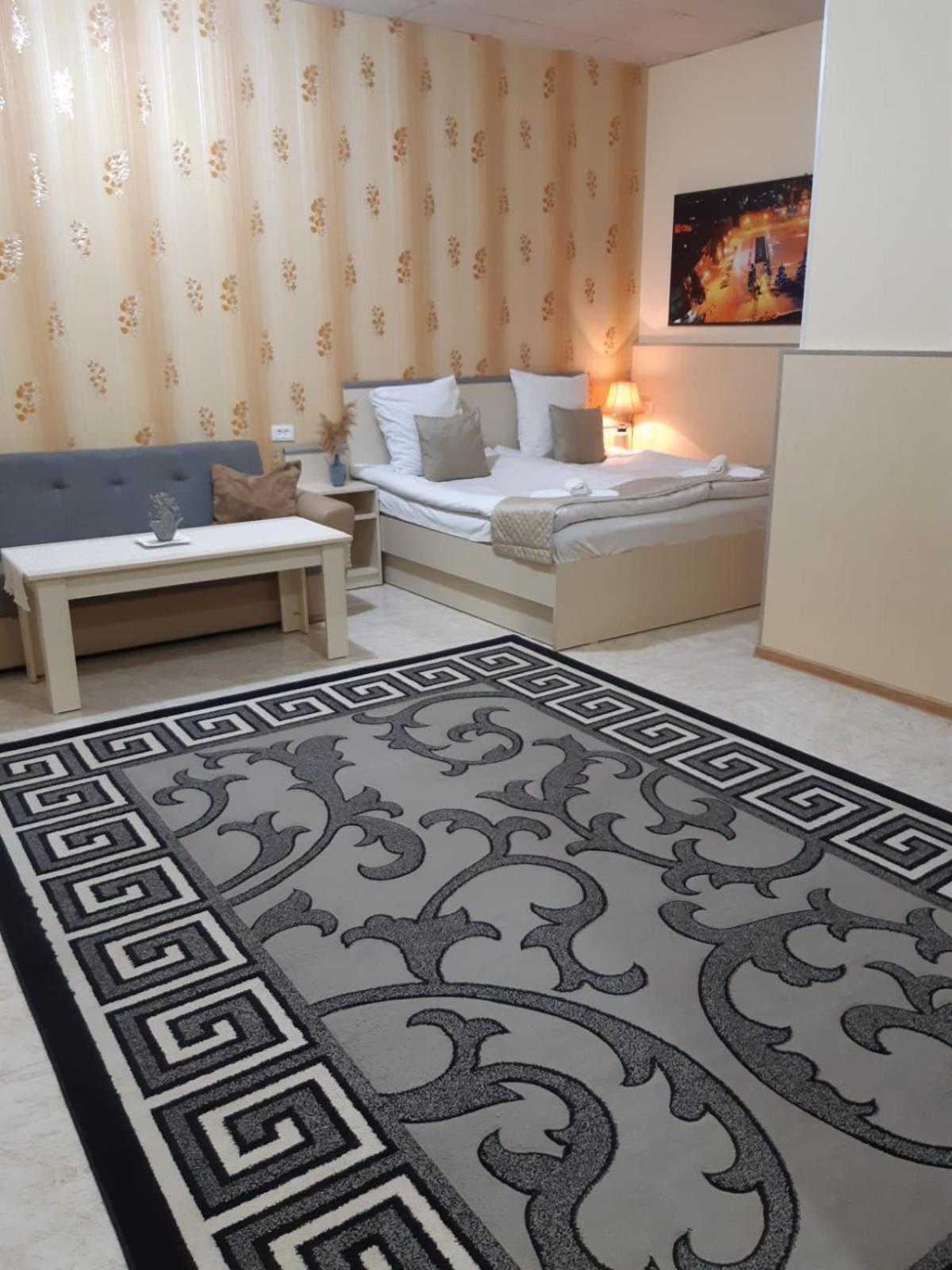 Lind Guest House B&B Гюмри Экстерьер фото